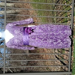 New Mingda's Purple Lace & Satin Formal Dress Size M
